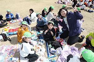 お別れ遠足で南部丘陵公園に行きました　年長組 NO.2