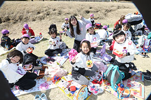 お別れ遠足で南部丘陵公園に行きました　年長組 NO.2