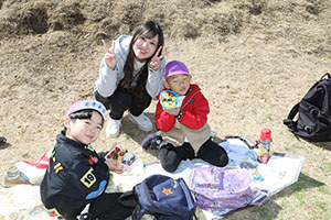 お別れ遠足で南部丘陵公園に行きました　年長組 NO.2