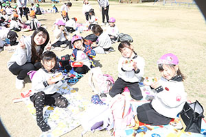 お別れ遠足で南部丘陵公園に行きました　年長組 NO.2