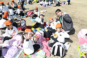 お別れ遠足で南部丘陵公園に行きました　年長組 NO.2