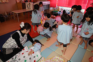 お楽しみ会🎵　こあら・ぱんだ・きりん（ひまわり）　NO．2