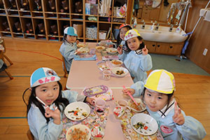 お楽しみ会🎵　こあら・ぱんだ・きりん（ひまわり）　NO．2