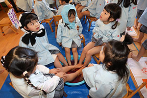 お楽しみ会🎵　こあら・ぱんだ・きりん（ひまわり）　NO．1