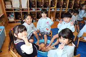 お楽しみ会🎵　こあら・ぱんだ・きりん（ひまわり）　NO．1