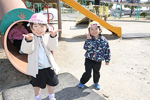 中部公園　遠足楽しかったね　　年少　NO.1