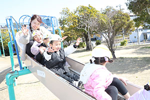 中部公園　遠足楽しかったね　　年少　NO.1