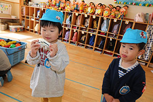 遠足ごっこ　ひよこ・あひる・ぺんぎん　NO．2