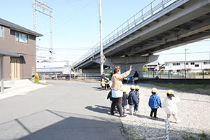 遠足ごっこ　ひよこ・あひる・ぺんぎん　NO．1