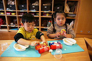 双眼鏡の制作　あひる