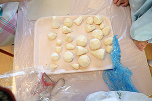 育てたカブいただきます　すみれ