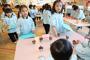 ケーキバイキングごっこ　ぱんだ