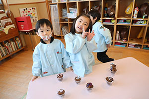 ケーキバイキングごっこ　ぱんだ