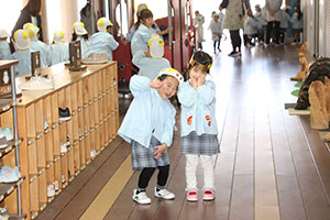 3月生まれのお誕生会　ー宝探しー　年少