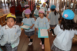 3月生まれのお誕生会　ー宝探しー　年中