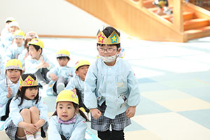 3月生まれのお誕生会　ー宝探しー　年中