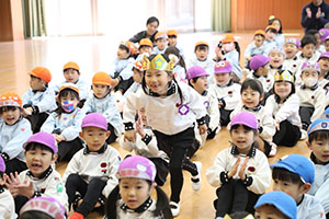 3月生まれのお誕生会 　ードッジボールー　　年長