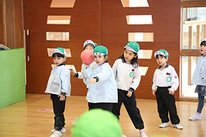 3月生まれのお誕生会 　ードッジボールー　　年長