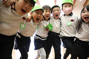 3月生まれのお誕生会 　ードッジボールー　　年長