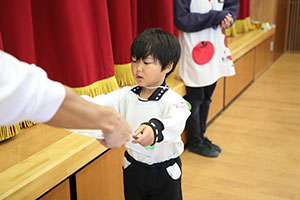 3月生まれのお誕生会 　ードッジボールー　　年長