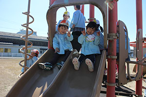 公園へ行きました🎵　きりん・ぱんだ