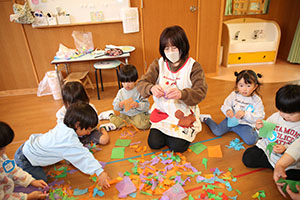 紙吹雪楽しかったね　ぺんぎん