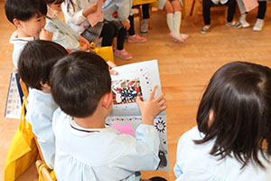 思い出帳渡し　うさぎ・りす・こあら・ぱんだ・きりん