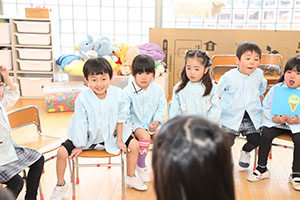 思い出帳渡し　ばら・ひまわり・さくら