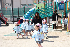 かくれんぼと宝探し　うさぎ