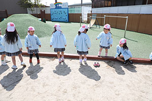 かくれんぼと宝探し　うさぎ